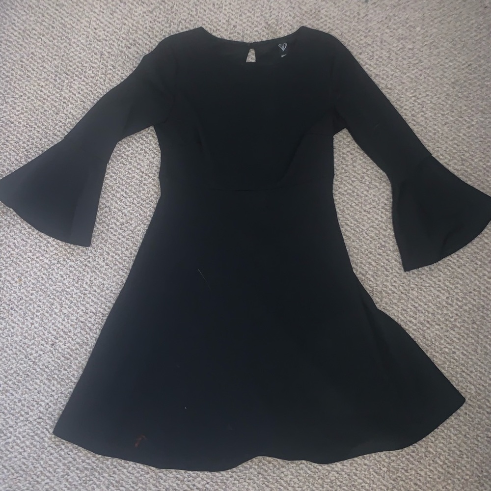 Windsor Black Dress - Bell Sleeves